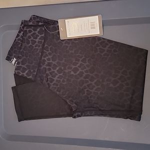 Vie Active Rockell Charcoal Leopard Leggings